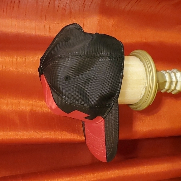 Marvel Deadpool cap - Picture 5 of 8